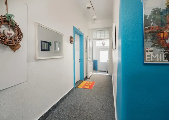 アパート Marie 3, *